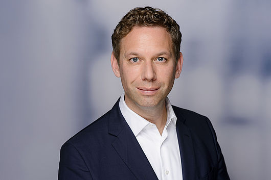 Dr. Alexander Börsch Dr. Alexander Börsch